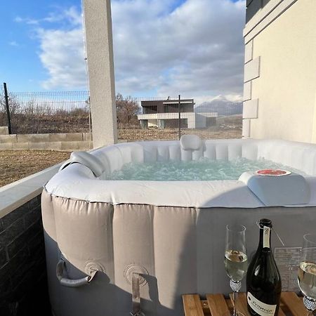 Apartmanovy Dom S Virivkou, Pod Secnom, Liptovsky Jan Villa Liptovský Mikuláš Екстериор снимка
